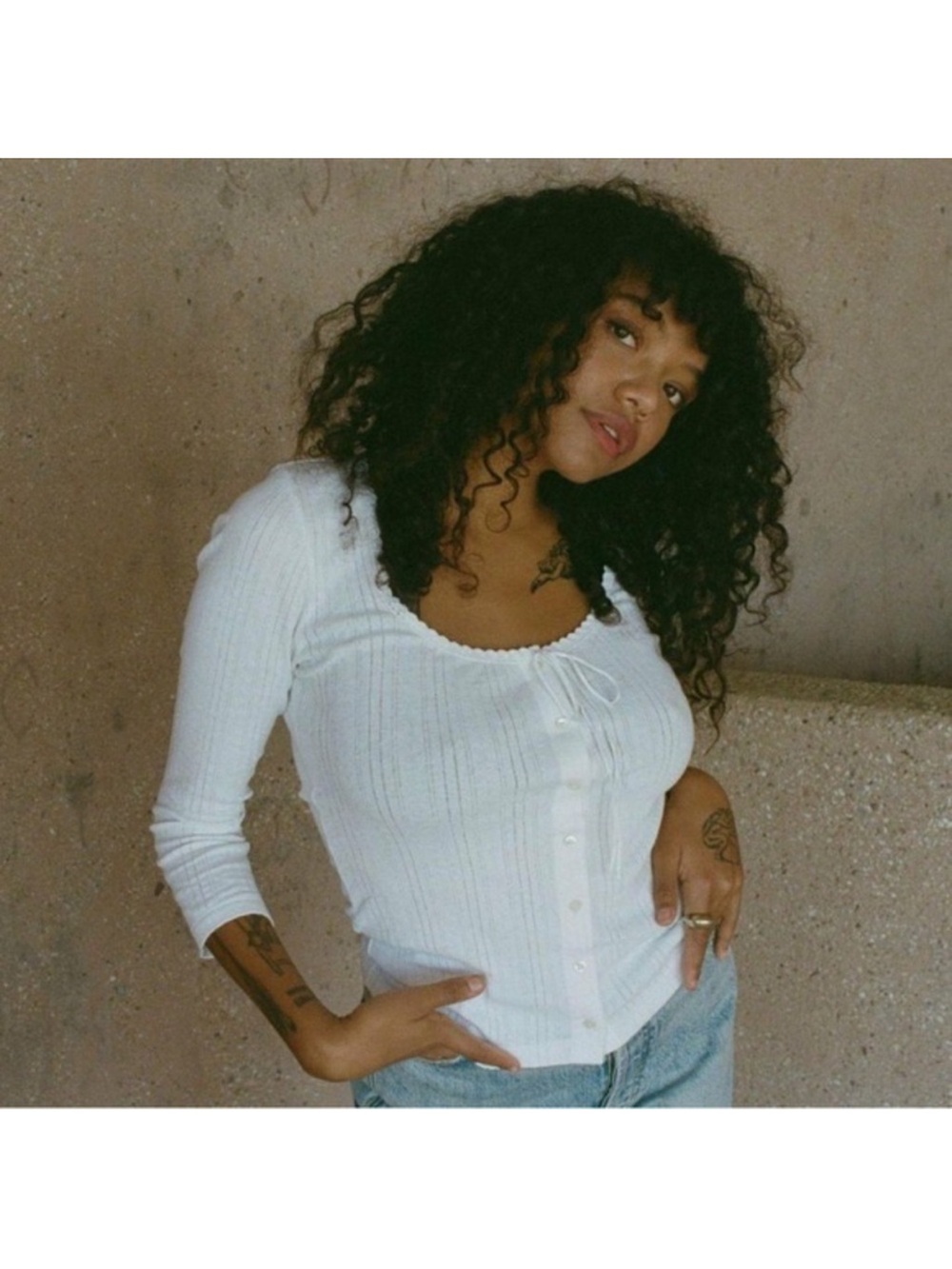 Doen Vivienne Tee White